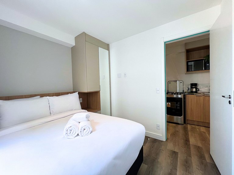 Studio República SP – Academia, Piscina e Conforto