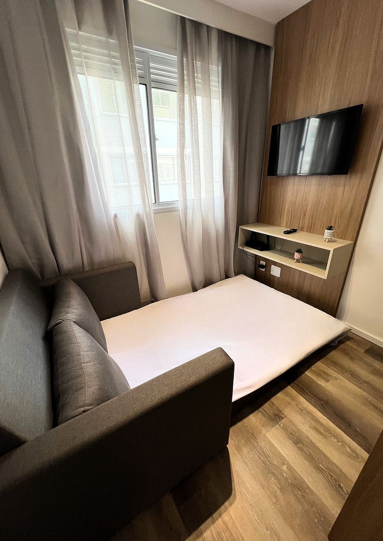 Studio República SP – Academia, Piscina e Conforto