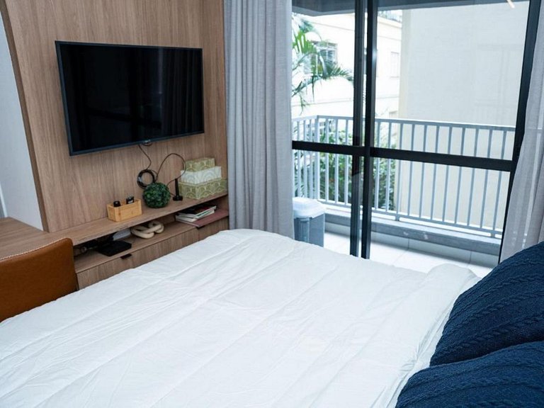 Studio Moderno em Pinheiros/Oscar Freire e Metrô