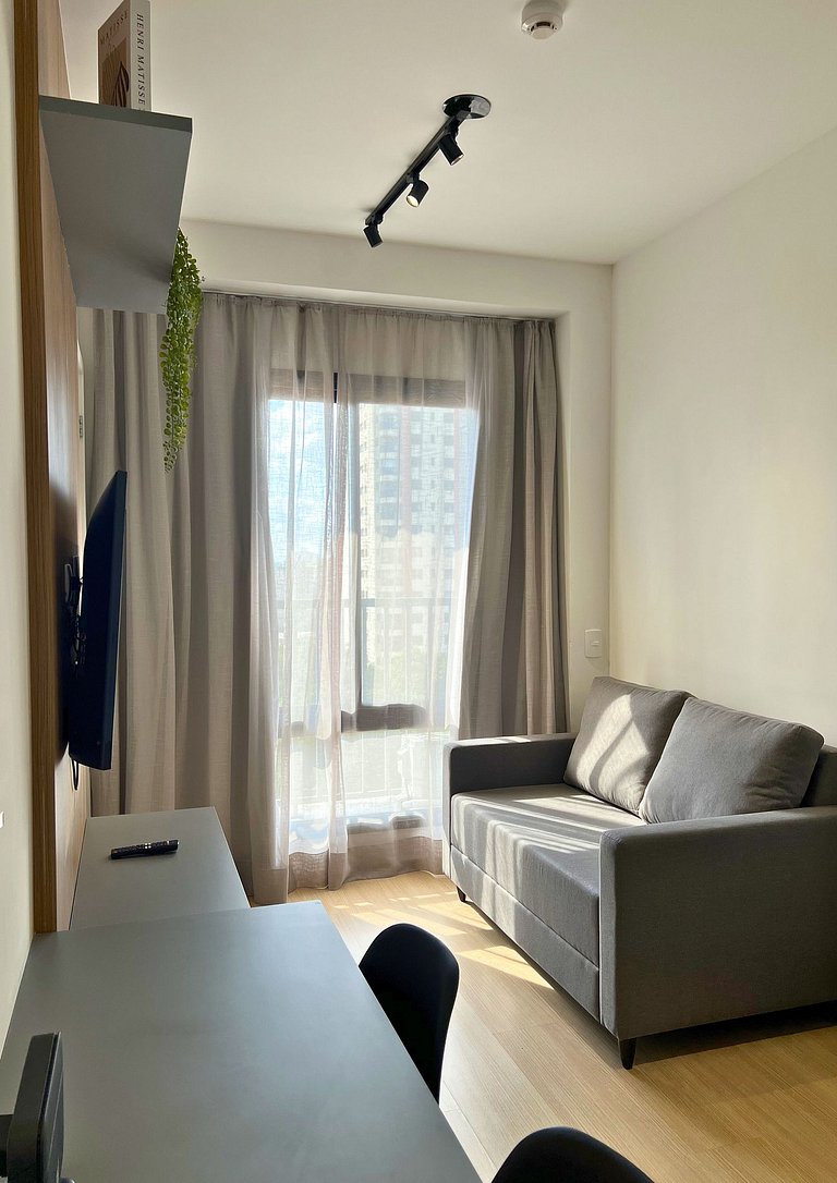 Studio moderno na Vila Mariana • Perto do metrô