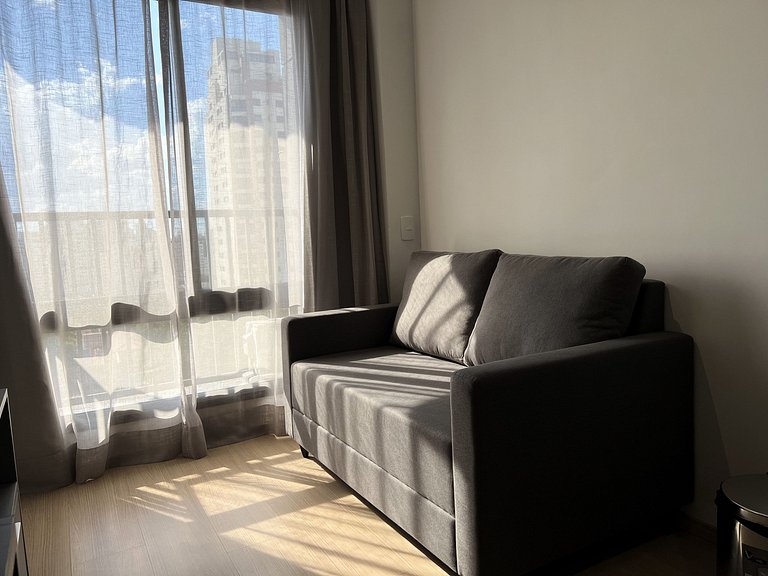 Studio moderno na Vila Mariana • Perto do metrô