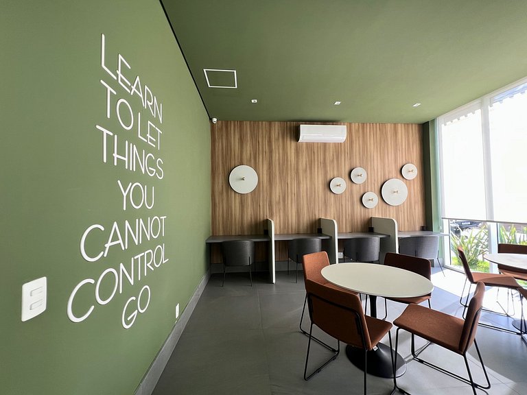 Studio moderno na Vila Mariana • Perto do metrô