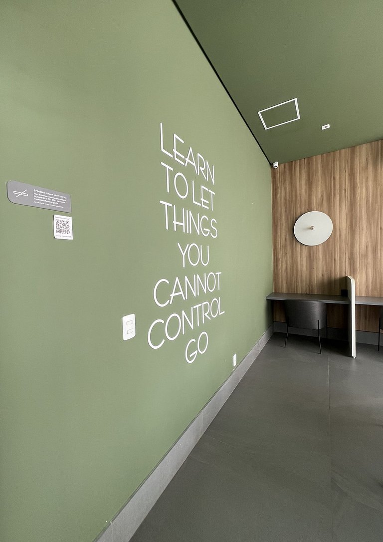 Studio moderno na Vila Mariana • Perto do metrô